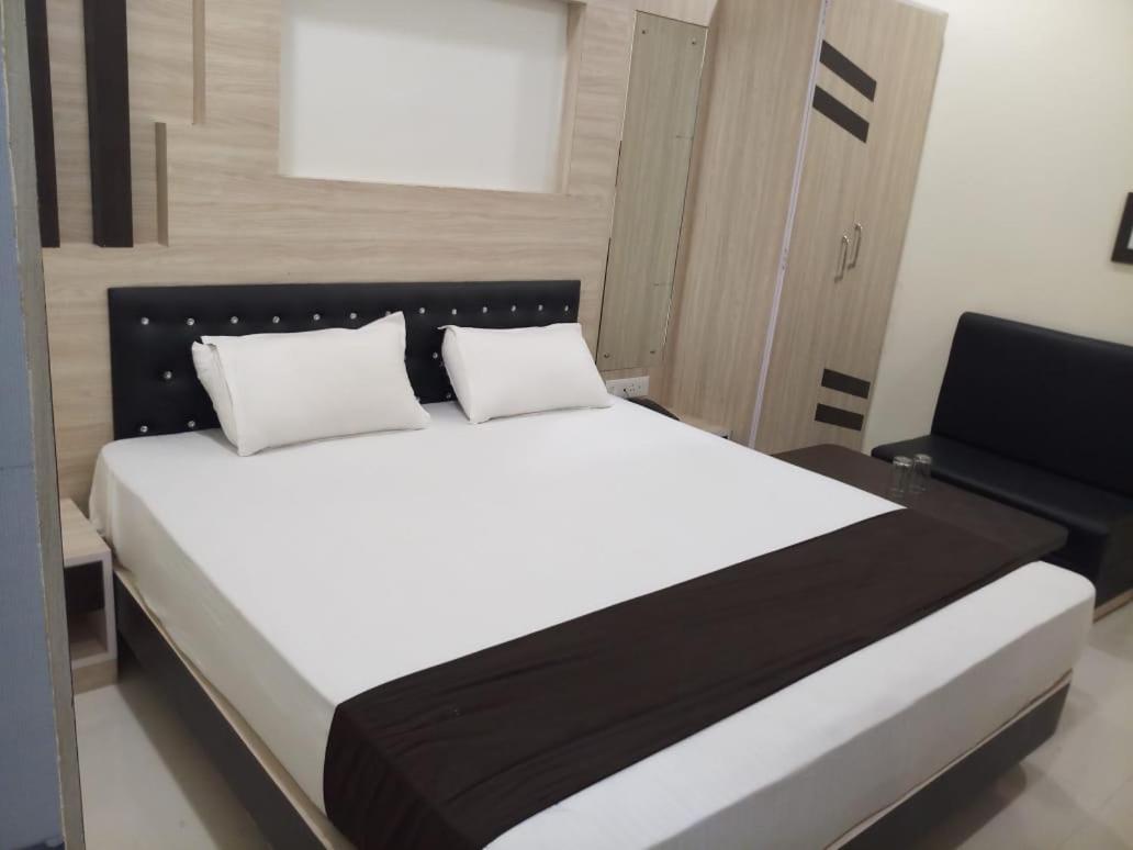 Hotel R K Residency Muzaffarpur Ngoại thất bức ảnh